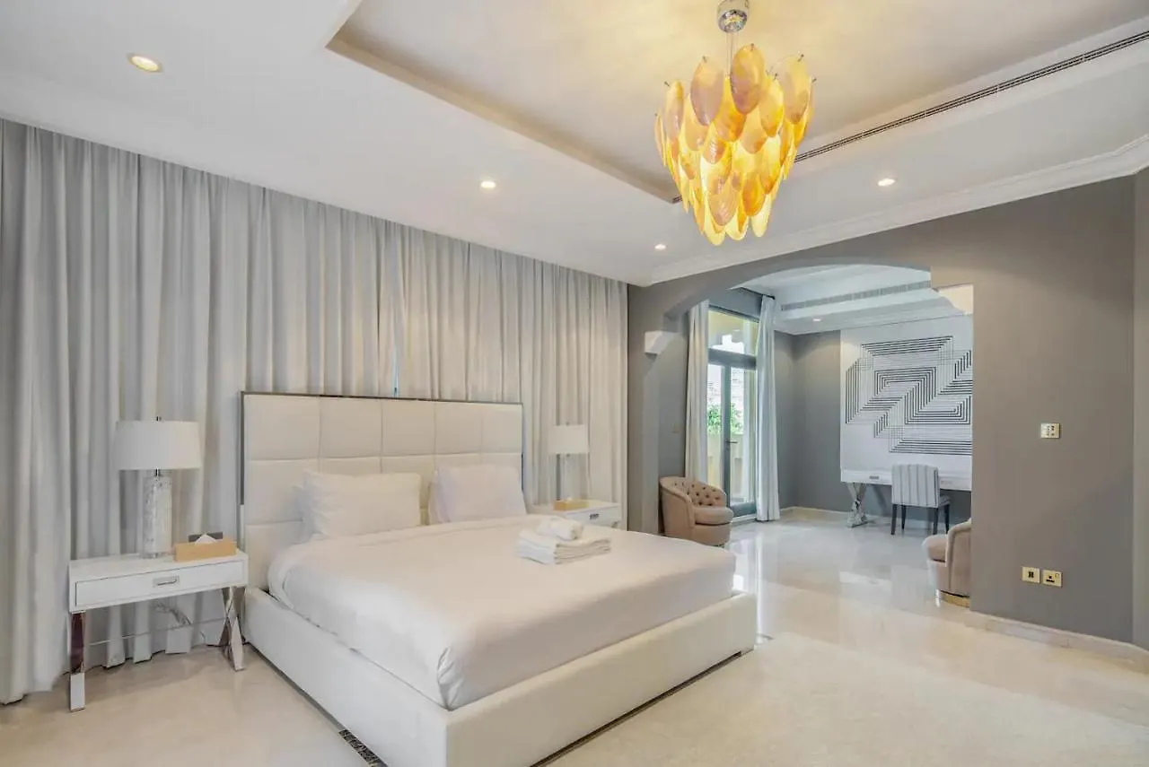 Frond F, Beachfront Villa, Palm Jumeirah - Mint Stay Dubai 0*,