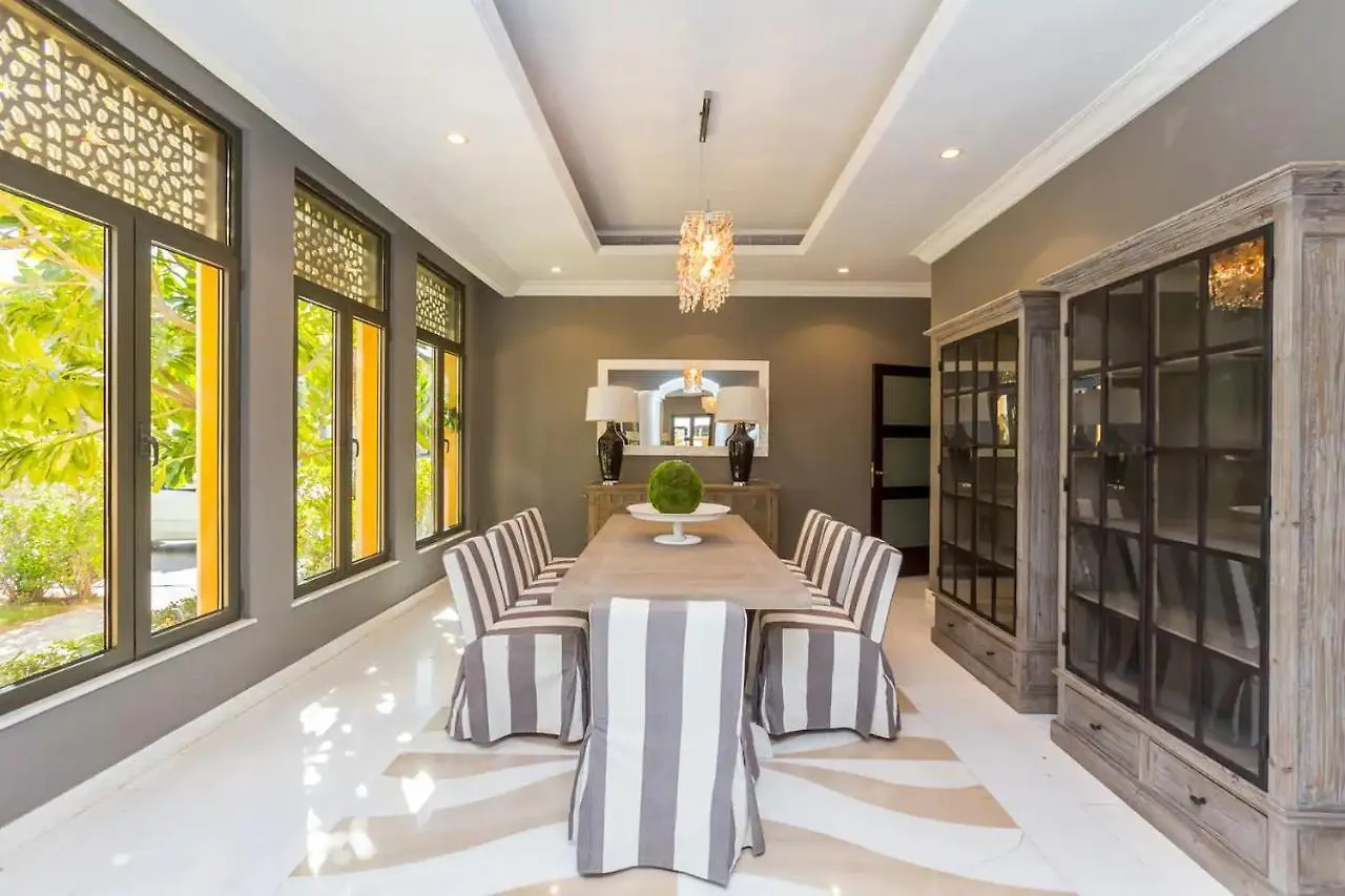 Frond F, Beachfront Villa, Palm Jumeirah - Mint Stay Dubai 0*,  Emirati Arabi Uniti
