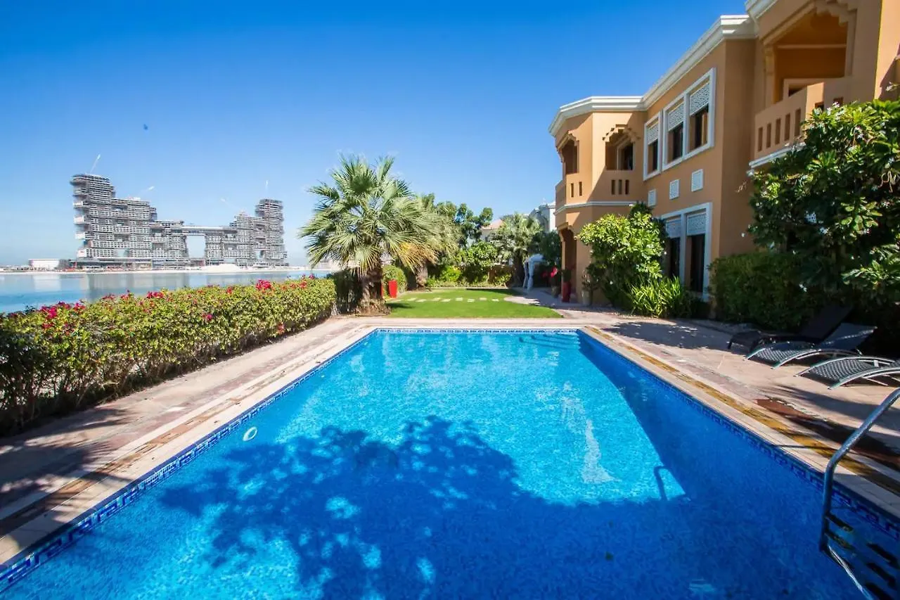 Frond F, Beachfront Villa, Palm Jumeirah - Mint Stay 두바이 0*,
